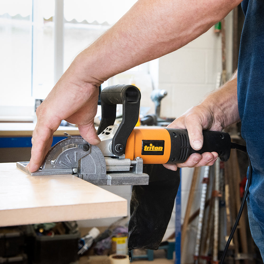 Triton TBJ001 760W Biscuit Jointer