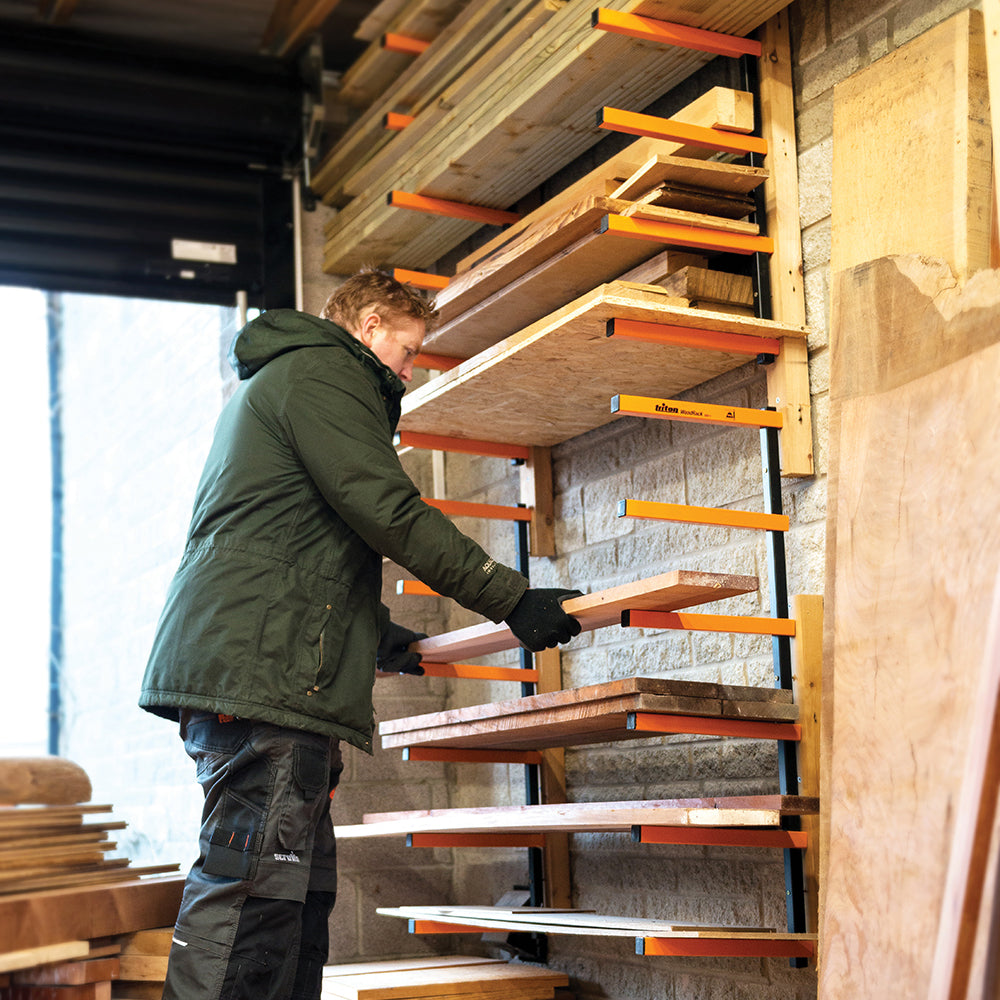 Sistema di immagazzinaggio legno a rastrelliera