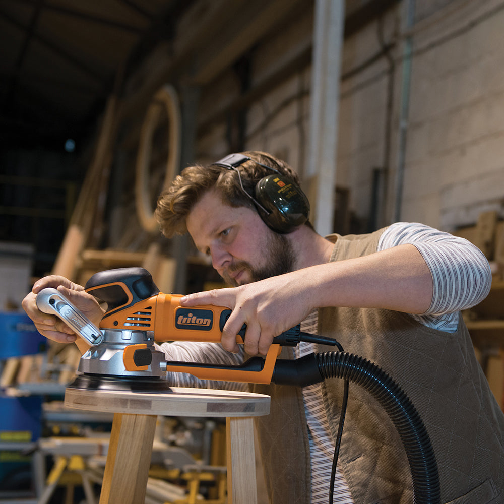 Triton TGEOS 500W Geared Eccentric Orbital Sander