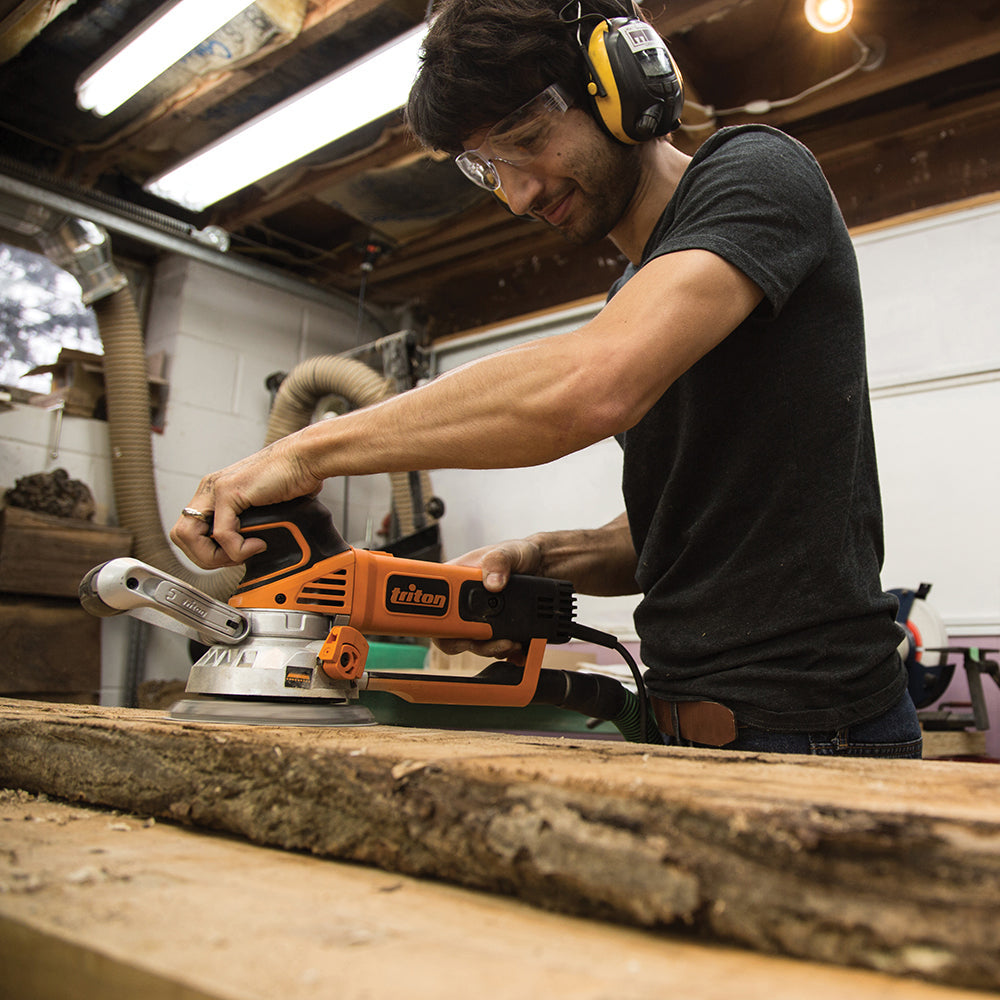 Triton TGEOS 500W Geared Eccentric Orbital Sander