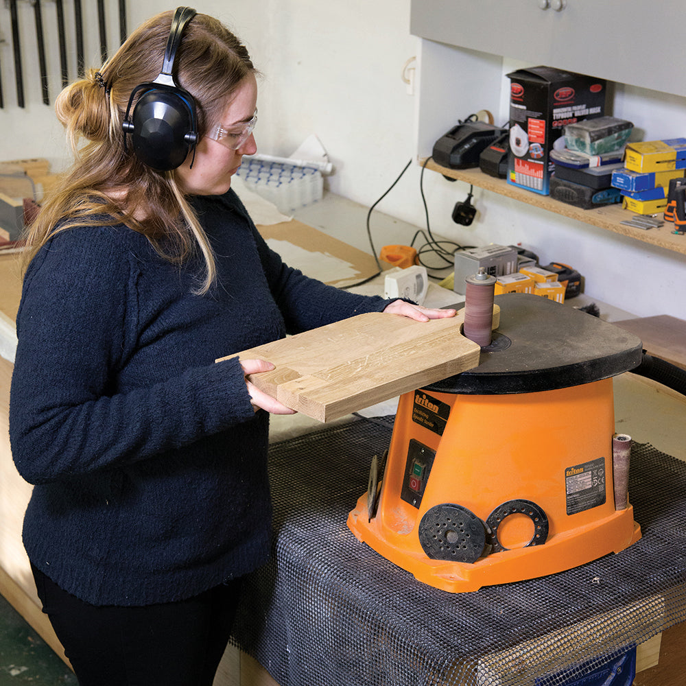 Triton TSPS450 450W Oscillating Spindle Sander