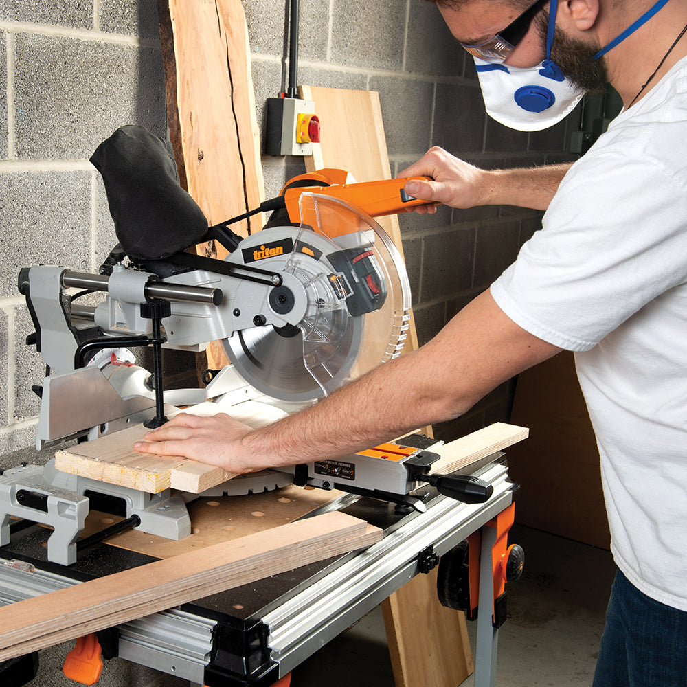 Triton TCMS255 Troncatrice radiale composta scorrevole 254 mm, 1800 W