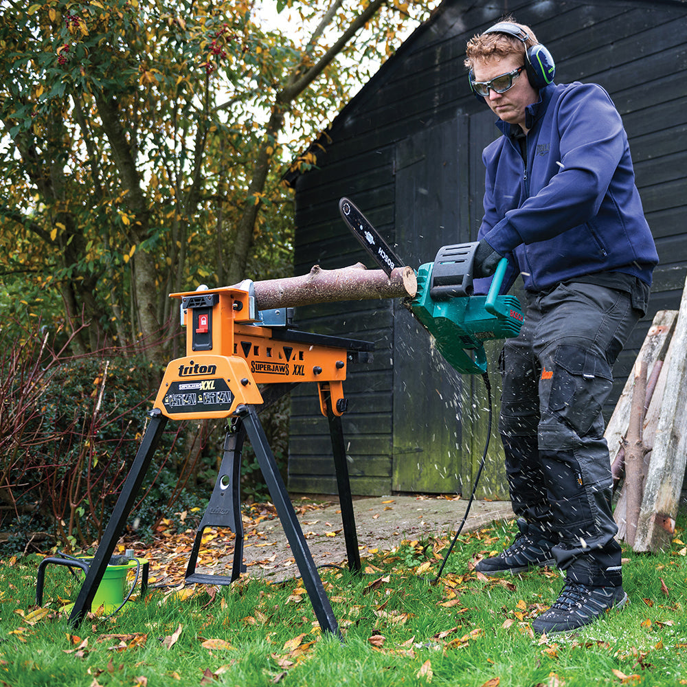 SuperJaws XL Portable Clamping System