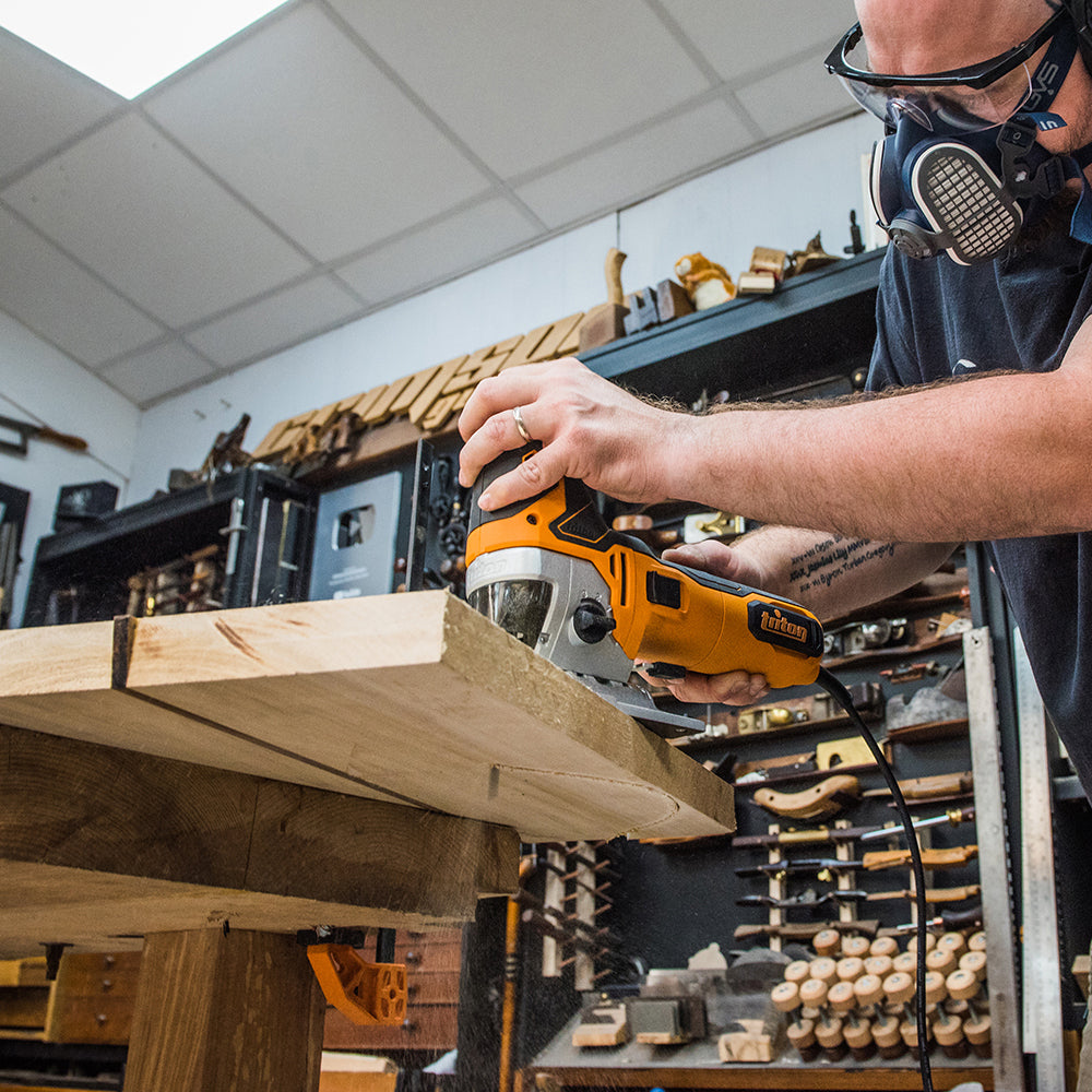 Triton TJS001 Sierra de calar pendular con guía láser, 750 W