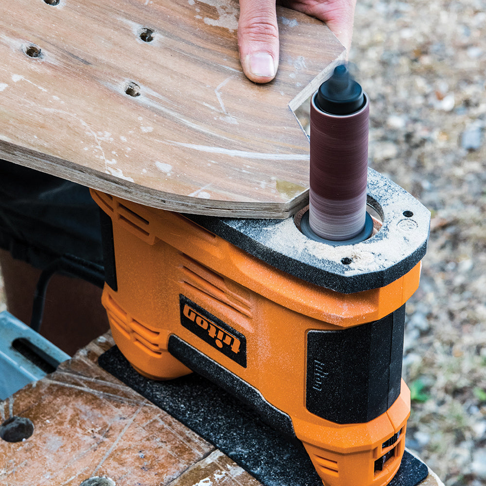 Triton TSPSP650 Levigatrice a mandrino oscillante portatile, 650 W