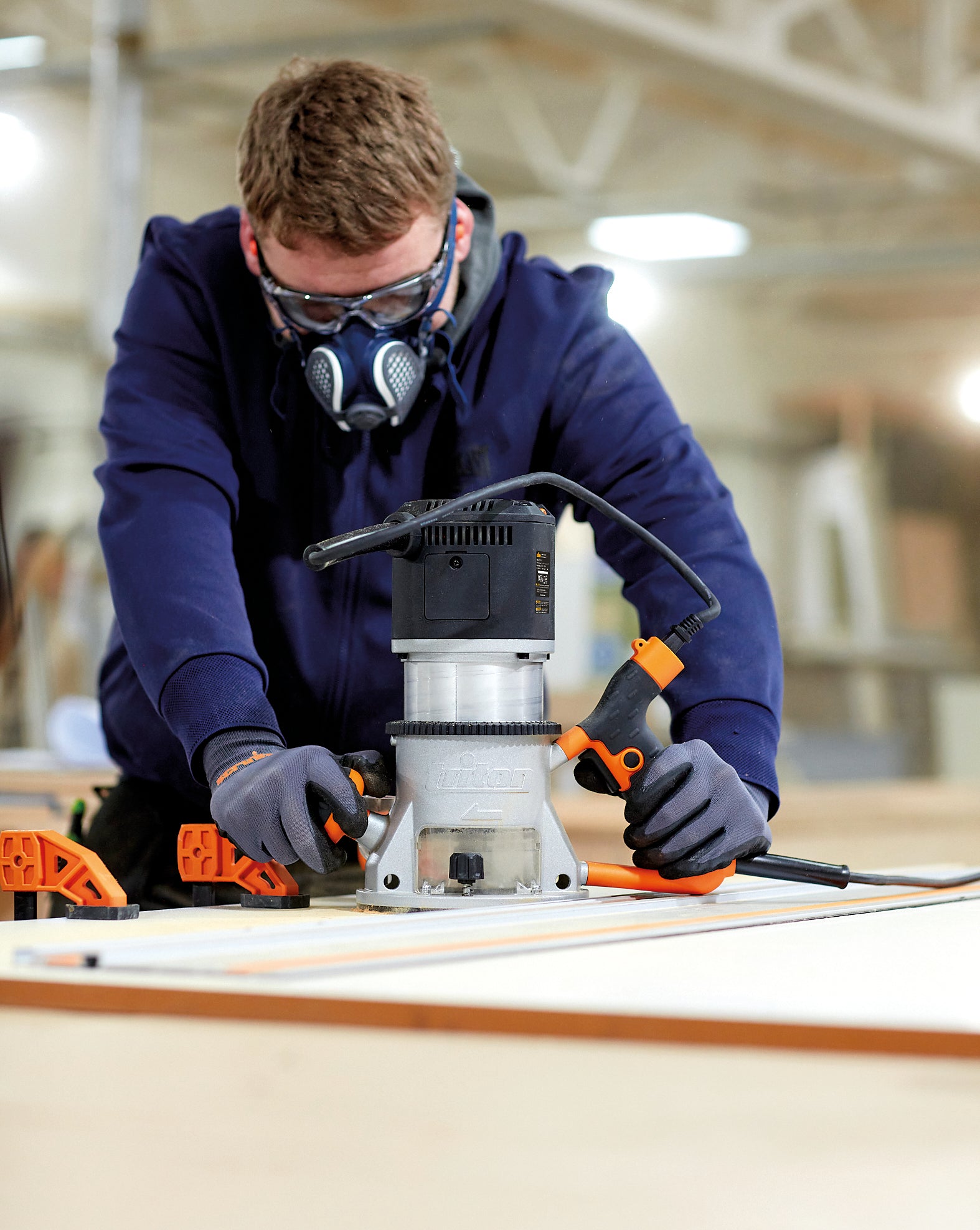 TFBR001 Heavy-Duty Fixed Base Router