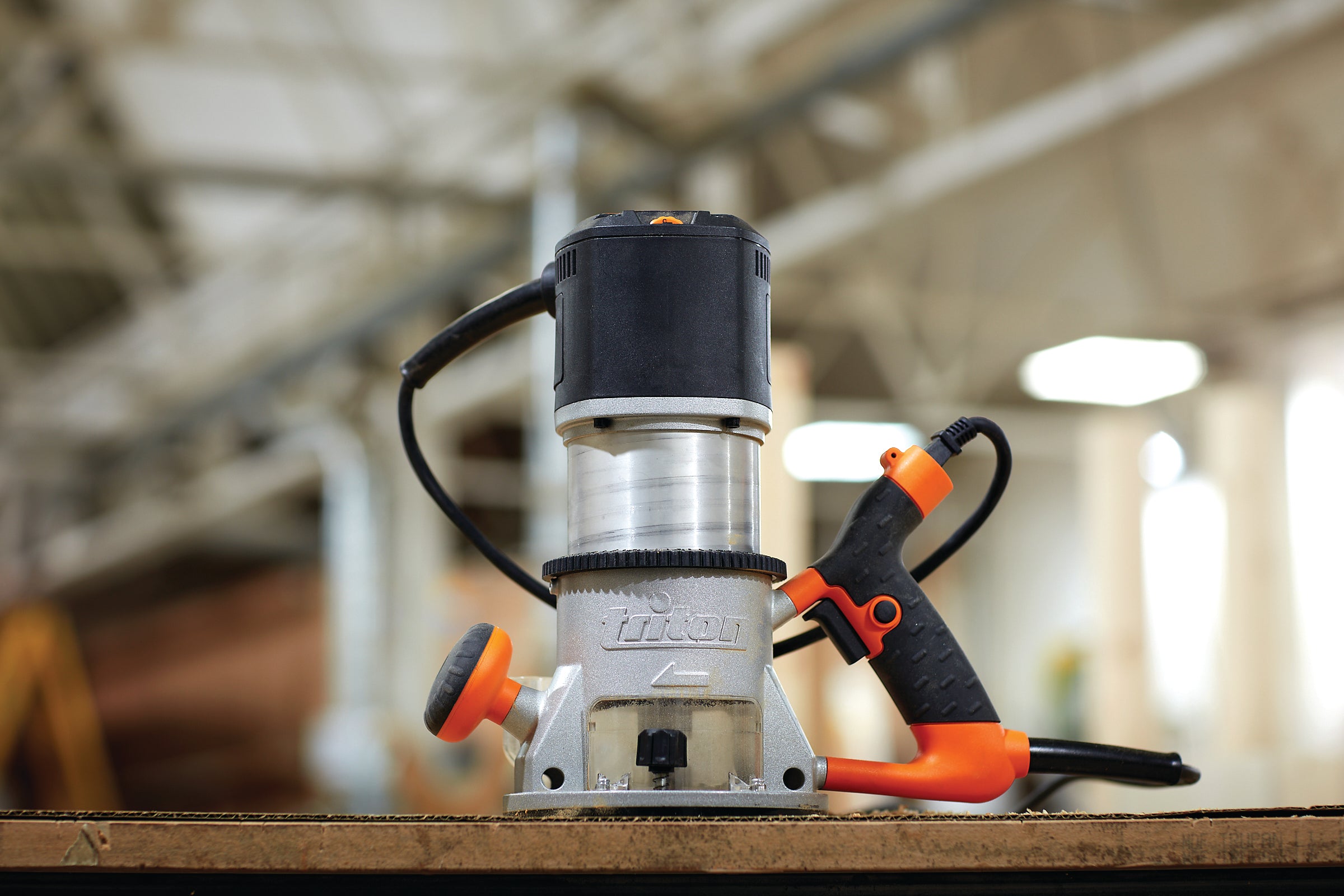 TFBR001 Heavy-Duty Fixed Base Router